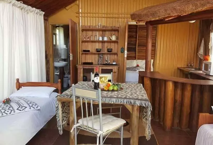 Hotelli Mulberry Lane Suites