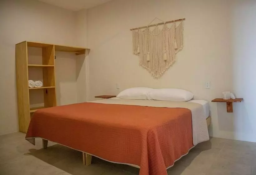 Hotelli Nizaa Apartments