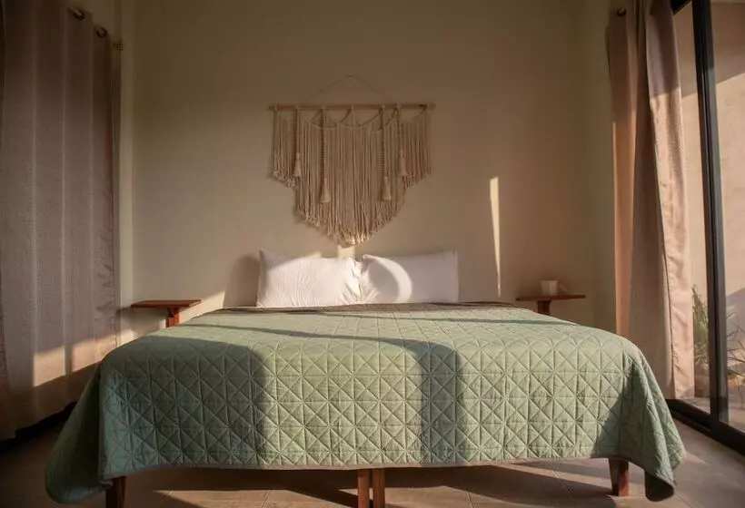 Hotelli Nizaa Apartments