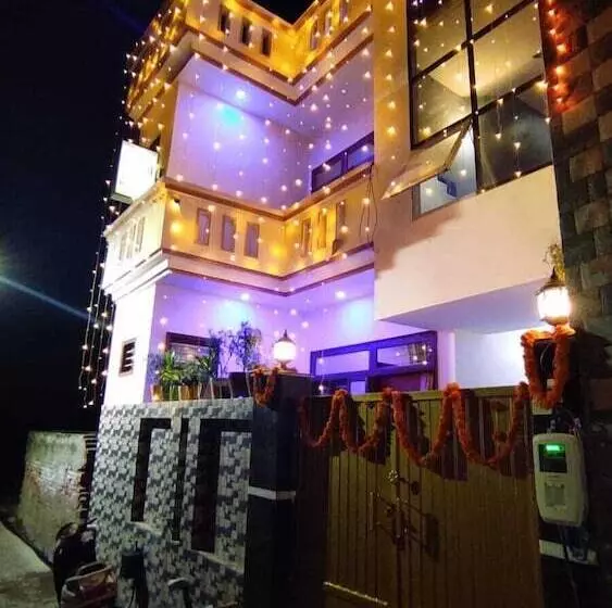 Hotelli Taj Street Hostel