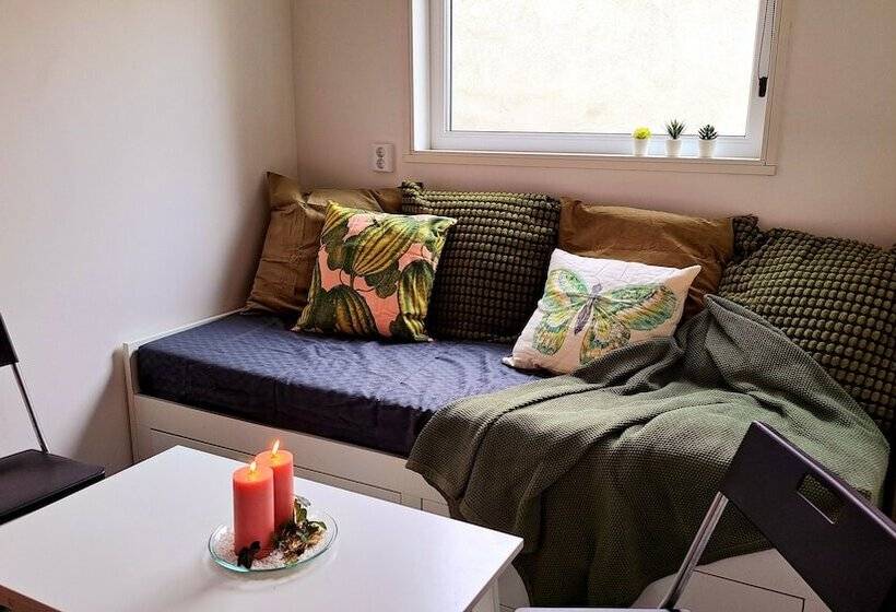 Отель Tg Oasis örgryte Stugor & Rum