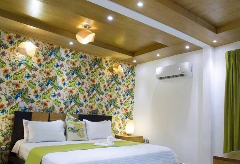 هتل Boutique Villas Del Lago