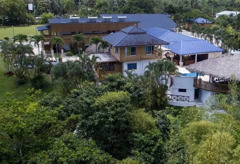 Hotelli Boutique Villas Del Lago