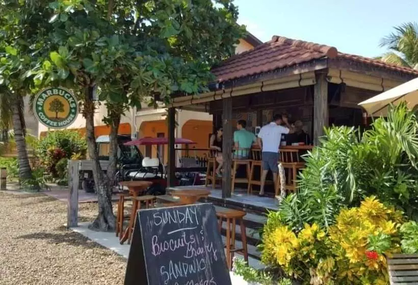 Marbucks Bed And Breakfast