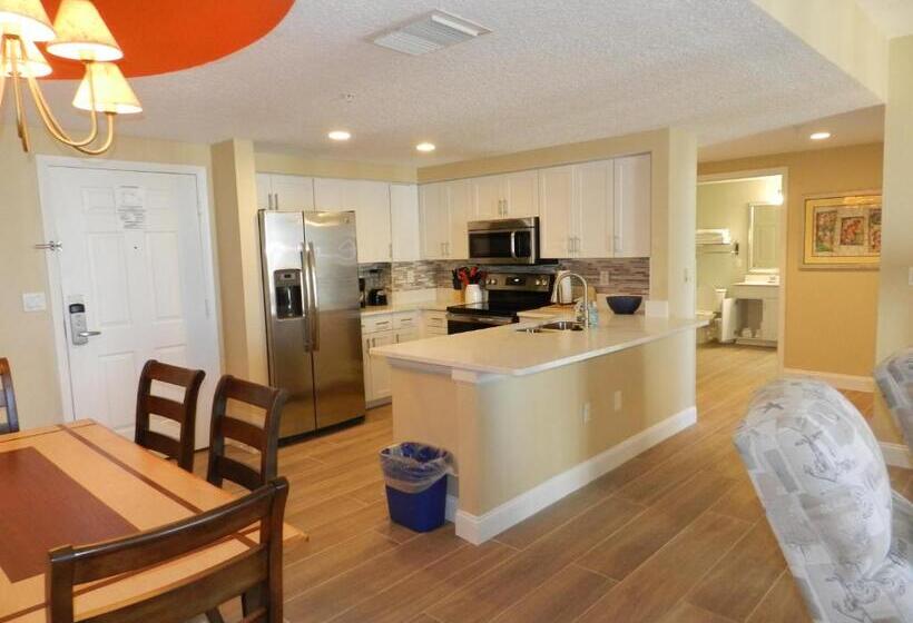 Ocean Walk Resort 2332   Just Updated 2 Br Deluxe North Tower