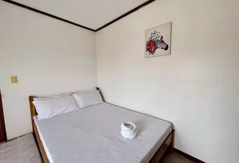 پانسیون Brenmariel Tourist Inn El Nido Palawan