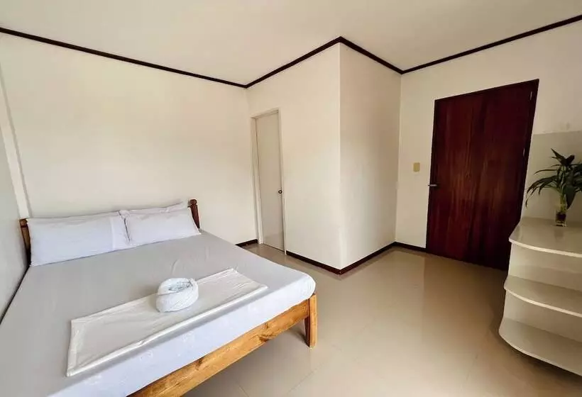 پانسیون Brenmariel Tourist Inn El Nido Palawan