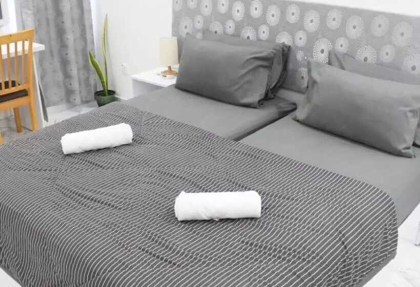 پانسیون Empyrean Stay