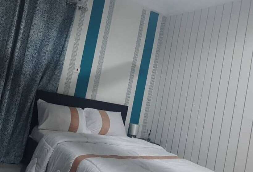 بنسيون Maxjen Haven Guest House