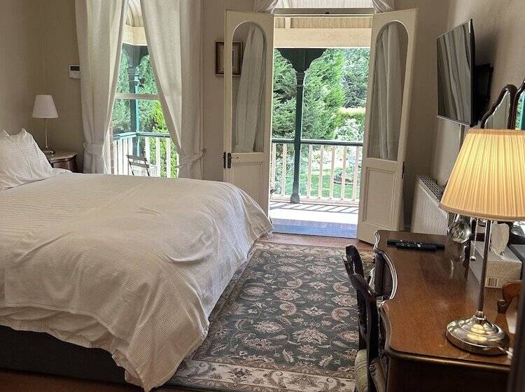 بنسيون Rowan Brae Historic Guest House
