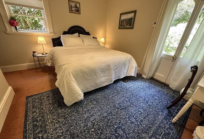 بنسيون Rowan Brae Historic Guest House