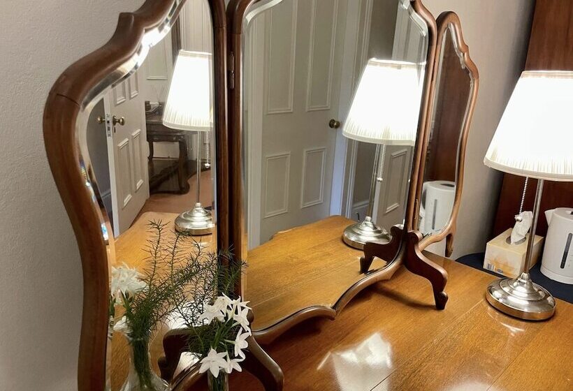 بنسيون Rowan Brae Historic Guest House