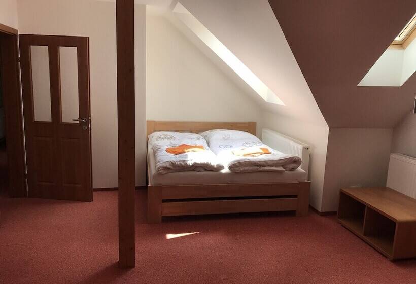 بنسيون U Jeraba