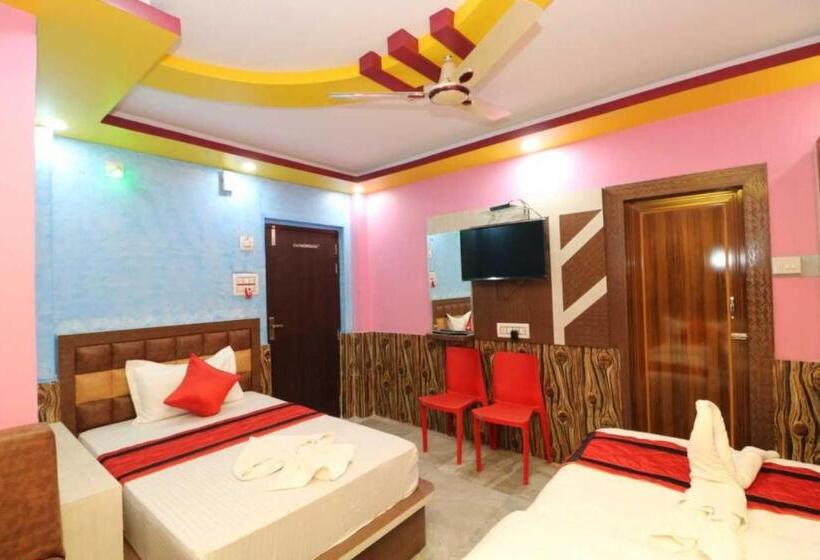 Hotel Pop  Happy Near Netaji Subhash Chandra Bose International Airport