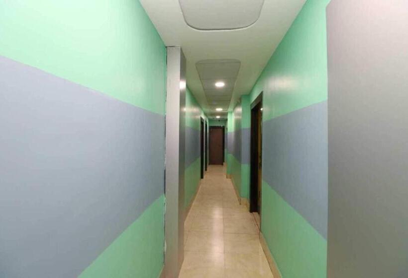 Hotel Pop  Happy Near Netaji Subhash Chandra Bose International Airport