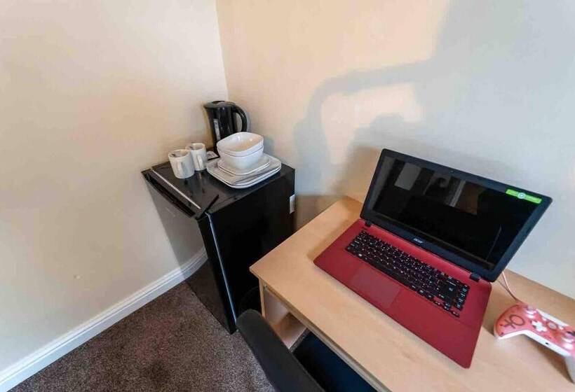 اقامتگاه Ground Floor Cosy Studio Close To The City