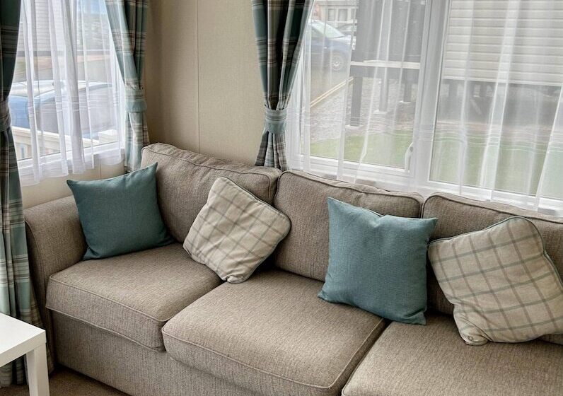 Resort Static 4 Berth Hoburne Devon Bay Paignton