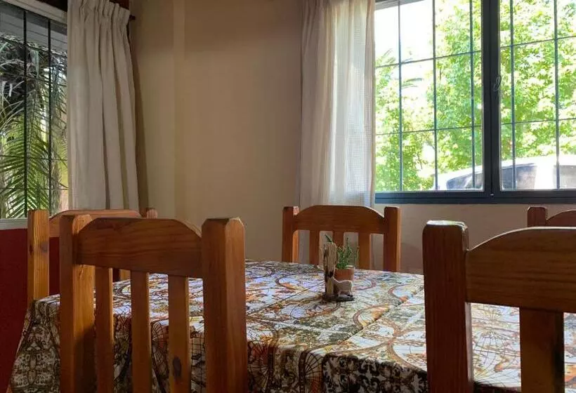 ユースホステル Posada Del Cerro