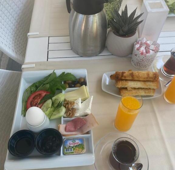 Alicra Hotel çıralı