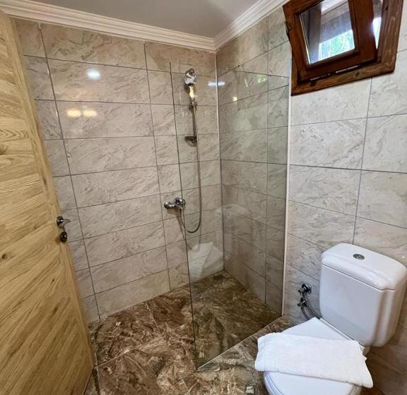 Alicra Hotel çıralı