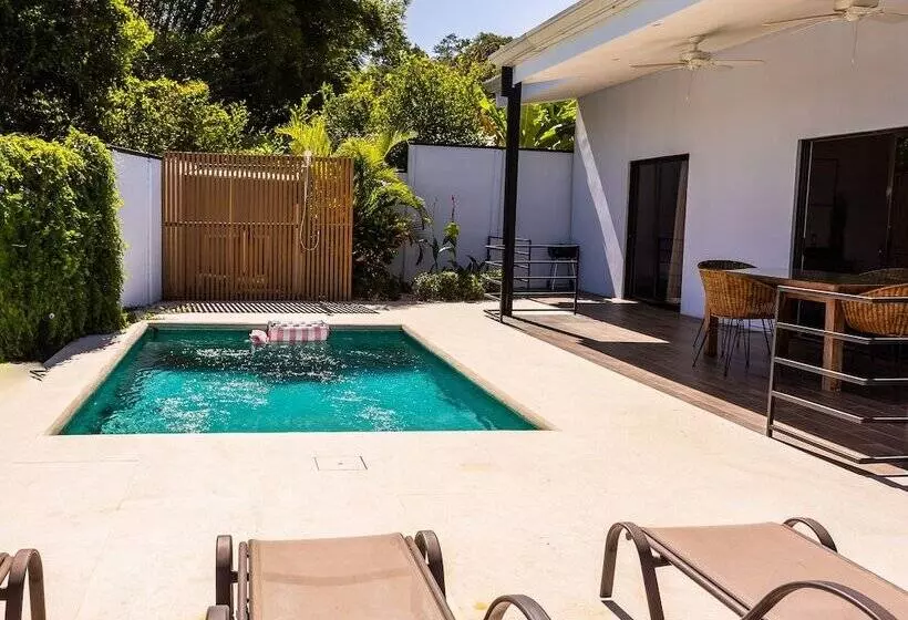 Aamiaismajoitus (B&B) Les Voiles Blanches Tamarindo