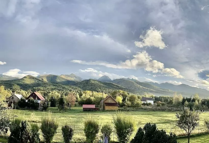 Aamiaismajoitus (B&B) Ohana Boutique