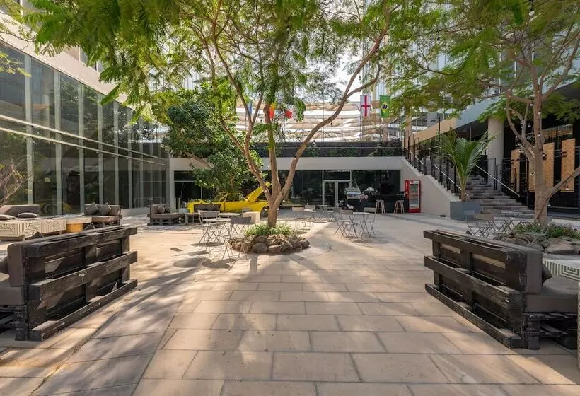 Emirates Sports Hotel Apartments