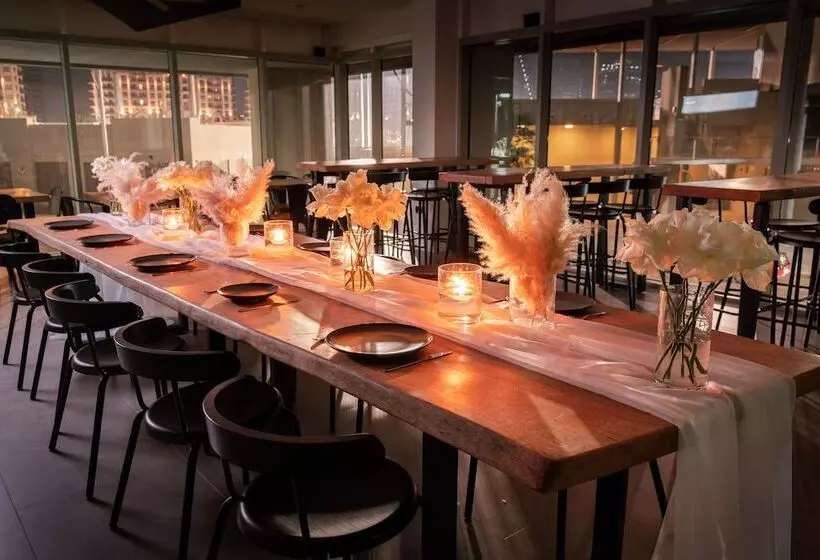 Emirates Sports Hotel Apartments