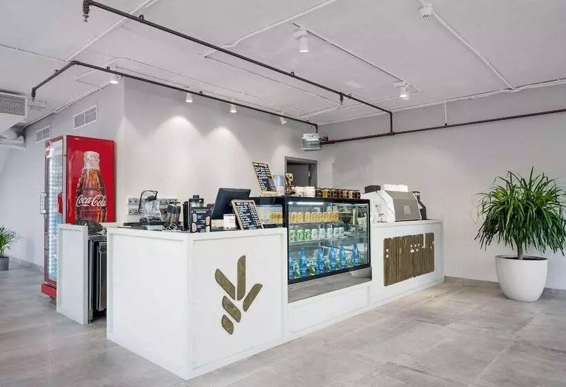 Emirates Sports Hotel Apartments