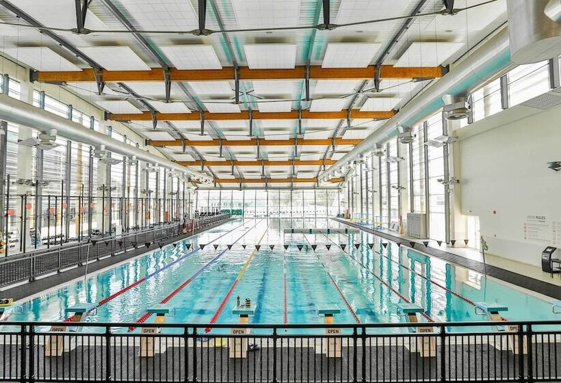 Emirates Sports Hotel Apartments