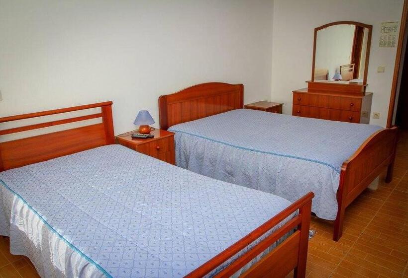 Hospedaria Santa Cruz