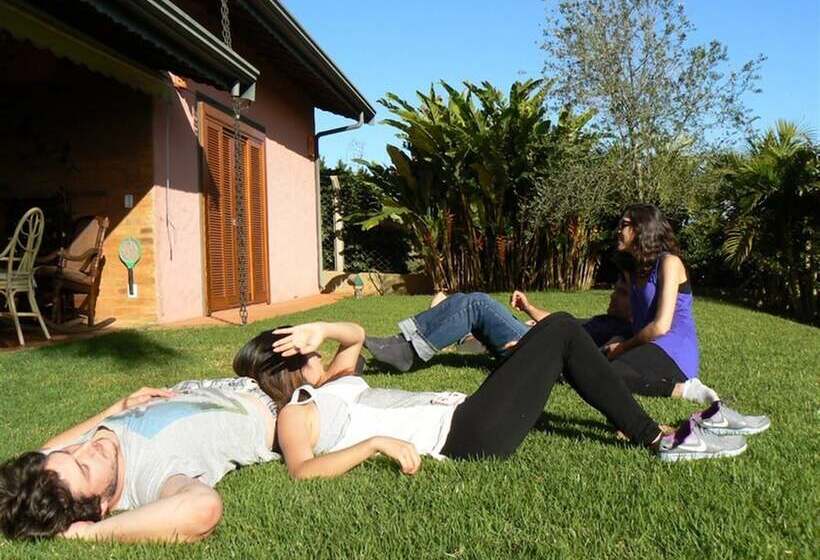 Herberg Hirondelle Paraíso