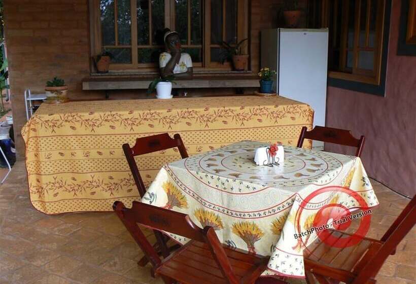 Herberg Hirondelle Paraíso