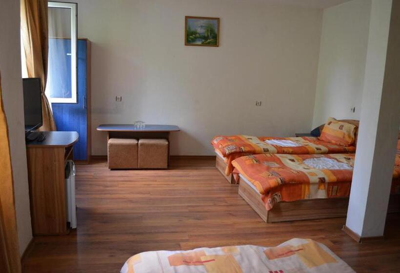 酒店 хотел европа