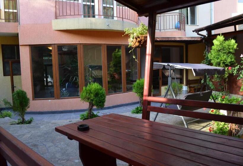 酒店 хотел европа