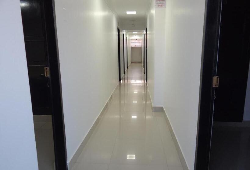 فندق Baranoa Plaza