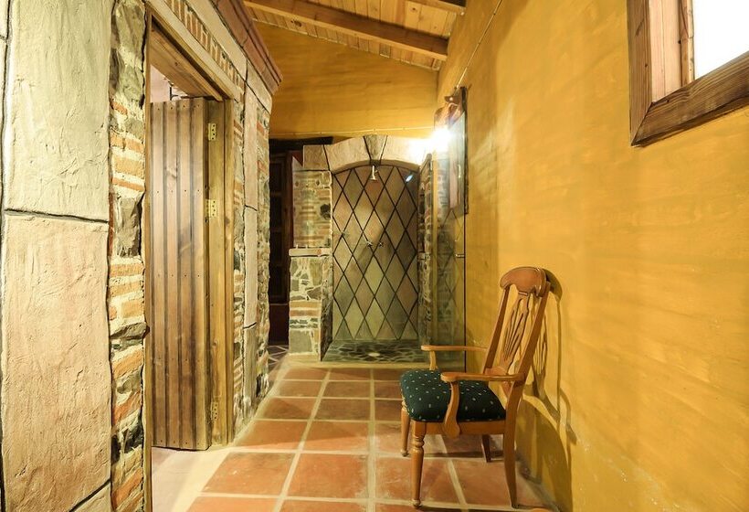 Отель Capital O Hacienda La Bragadita