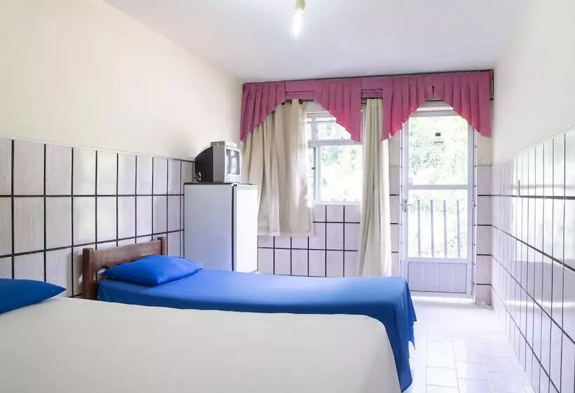 Hotelli Cascata Tur