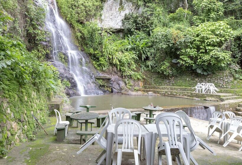 בית מלון כפרי Cascata Tur