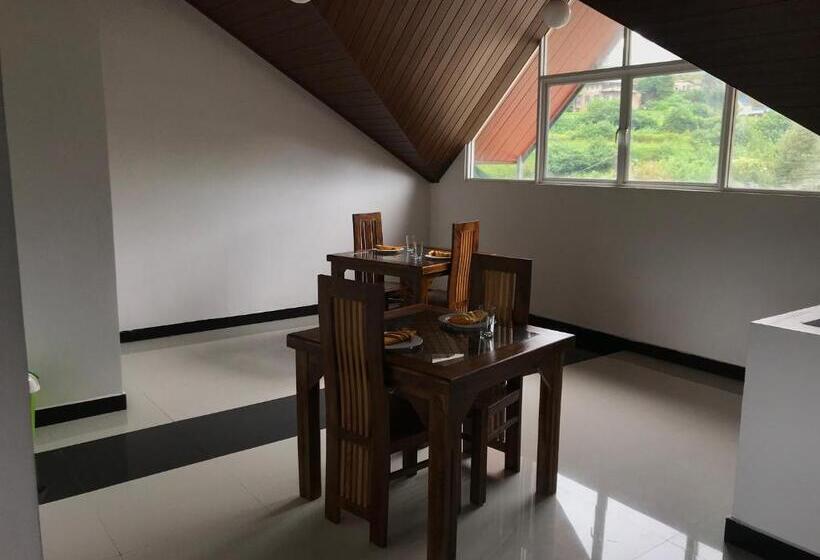 בית מלון כפרי Creek View Inn