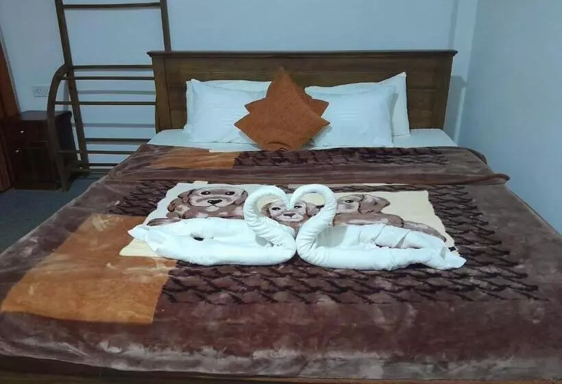 ホテル Creek View Inn