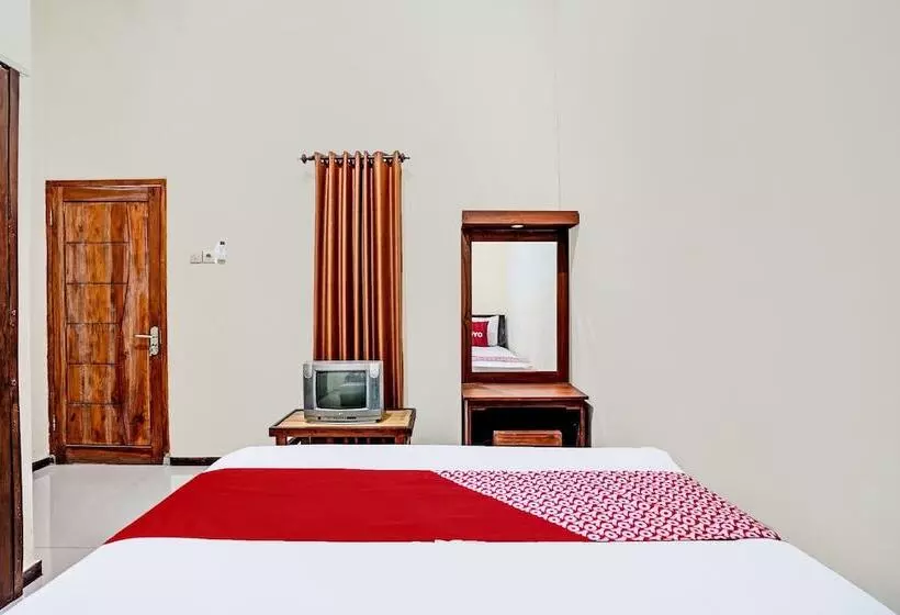 ホテル Garuda Homestay Syariah By Oyo