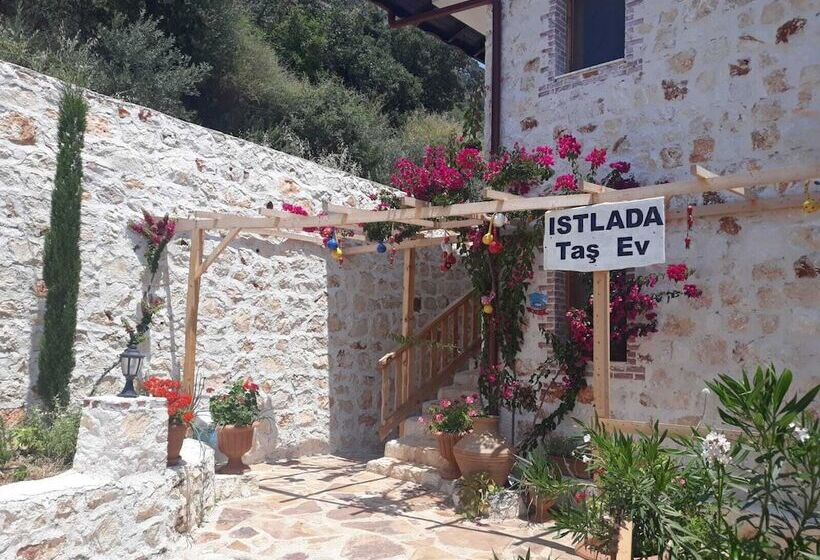 هتل Istlada Tas Ev Apart