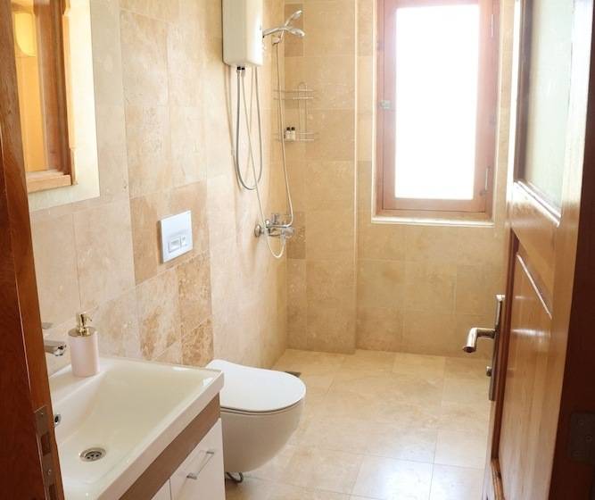 هتل Istlada Tas Ev Apart