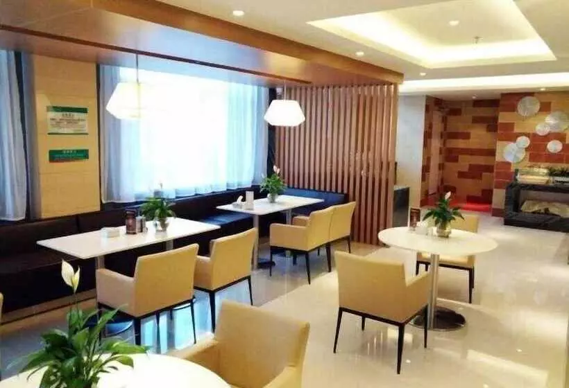 Hotelli Jinjiang Inn Jiamusi New Mart