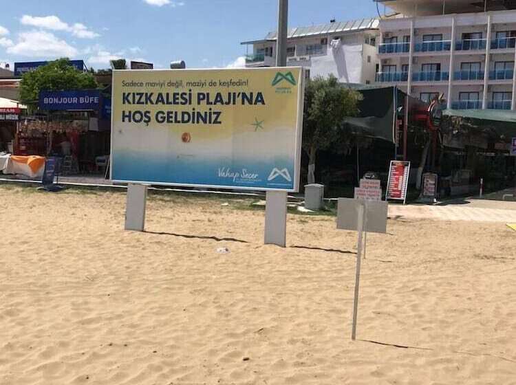 فندق Marina Kizkalesi