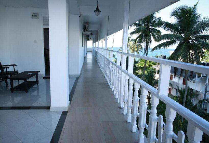 فندق Mirissa Heights