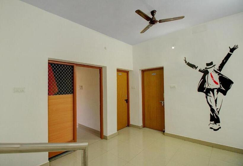 בית מלון כפרי Oyo Flagship Ananda Inn