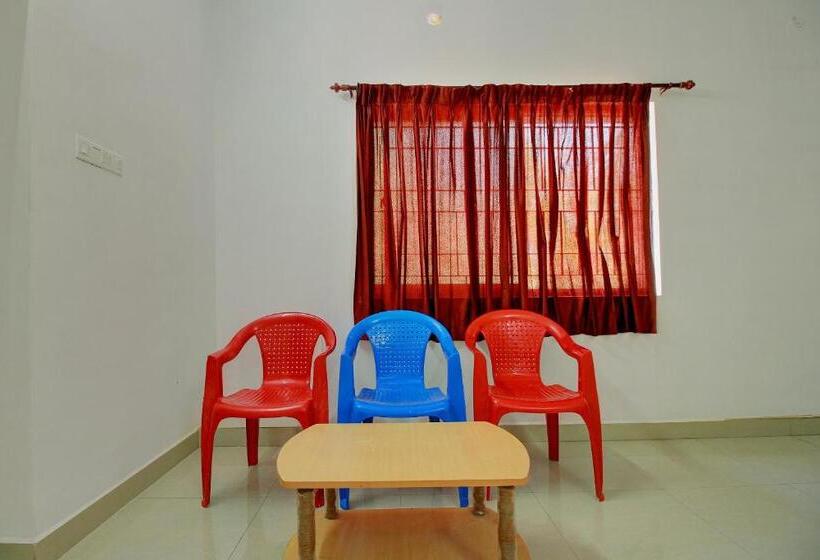 בית מלון כפרי Oyo Flagship Ananda Inn