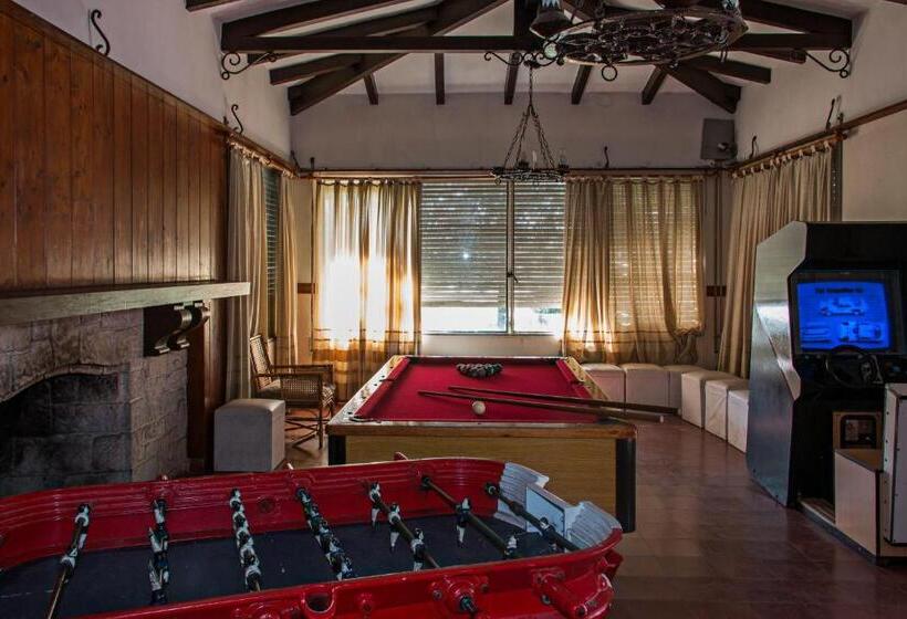 فندق Parque Siquiman